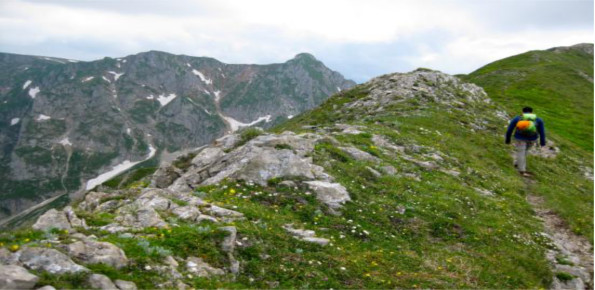 alpine-joe-mountain-hiking